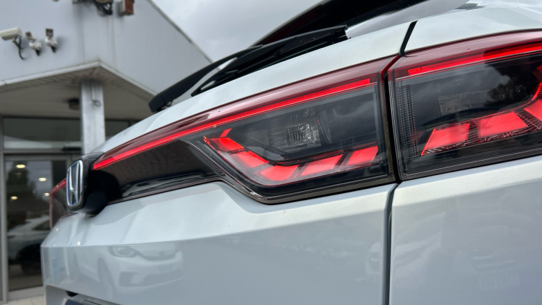 Honda HR-V 1.5 eHEV Elegance 5dr CVT Hybrid Hatchback